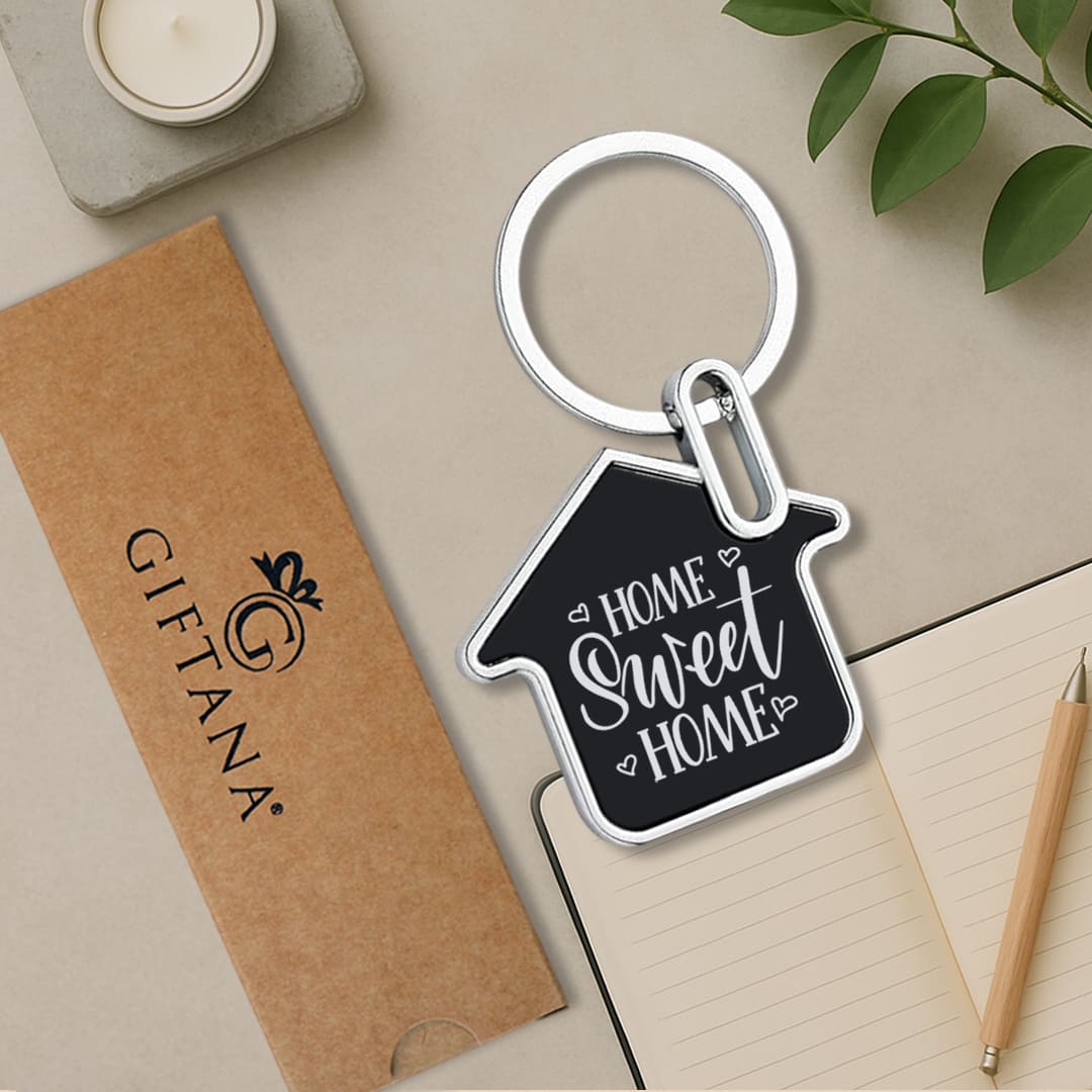 Elegant Black Home Keychain - Perfect for Gifting